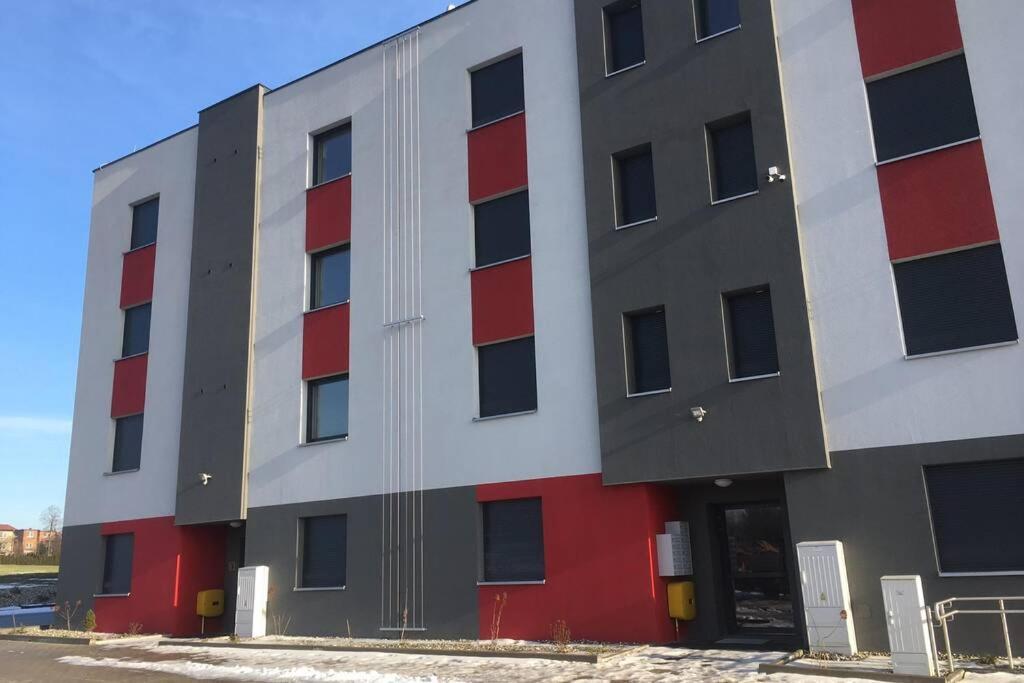 Apartament Fibra Brownie リブニク エクステリア 写真